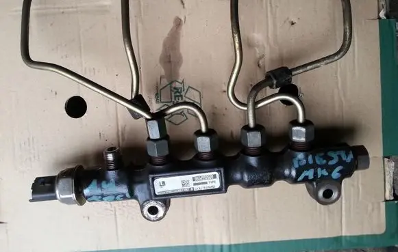 Ford Fiesta Fuel main line pipe