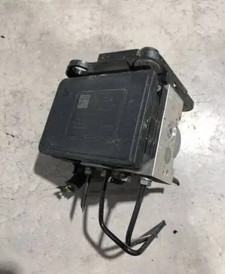 Volkswagen Golf VI ABS Pump 3Q0907379AA 3Q0614517AA