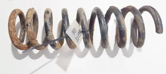 Mercedes-Benz C W203 Rear coil spring