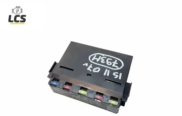 Lexus IS 220D-250-350 Other relay 89211053020