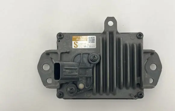 Toyota Corolla E210 E21 Distronic sensor radar 8821033120