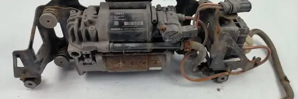 Audi A8 S8 D4 4H Air suspension compressor/pump 4H0616005C