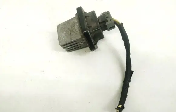 KIA Carnival Heater blower motor/fan resistor M0SFET6F08