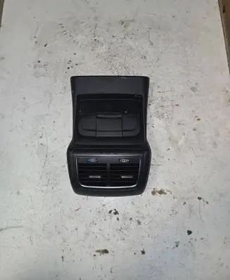 Audi Q5 SQ5 Rear air vent grill 8K0864376B 8K0819203