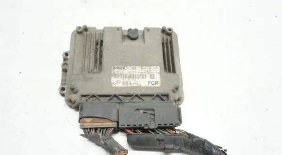 Opel Astra H Engine control unit/module ECU 0281011667
