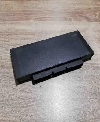 BMW 7 E32 Comfort/convenience module 8356017