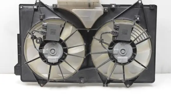Mazda CX-5 Radiator cooling fan shroud 