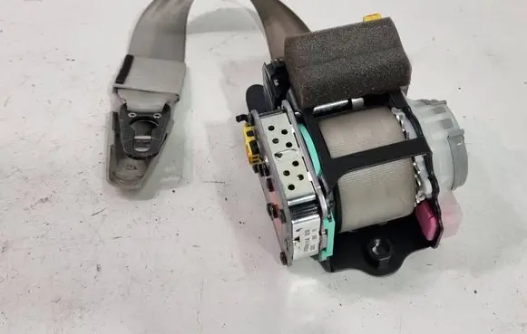Audi A6 S6 C7 4G Front seatbelt 4G8857706M 306934400AFB 131114