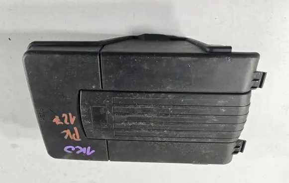 Skoda Octavia Mk2 (1Z) Battery box tray cover/lid 1K0915443C