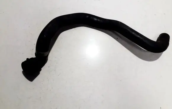 Volkswagen PASSAT B5 Engine coolant pipe/hose 8d0819373n