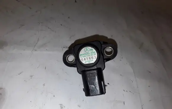 Mercedes-Benz E W211 Air pressure sensor A0041533228 041663