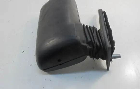 Manual wing mirror