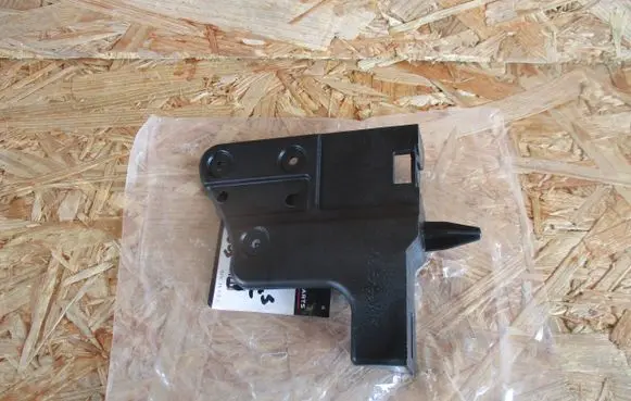 Mitsubishi Outlander Headlight/headlamp mounting bracket 8301D0210