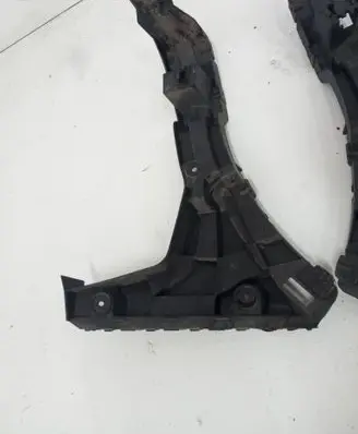 Audi Q3 8U Rear bumper mounting bracket 8U0807454B