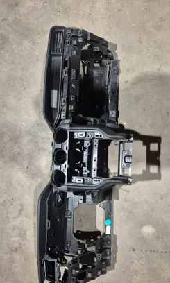 Ford Mustang VI Dashboard 