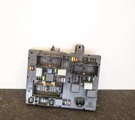 Opel Zafira C Fuse box set 13449202365927271