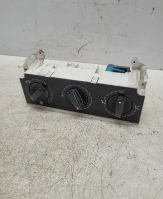 Citroen Berlingo Climate control unit