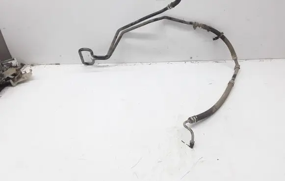 Power steering hose/pipe/line