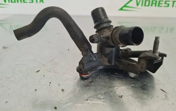 Mercedes-Benz Vito Viano W447 Engine coolant pipe/hose 89355520R