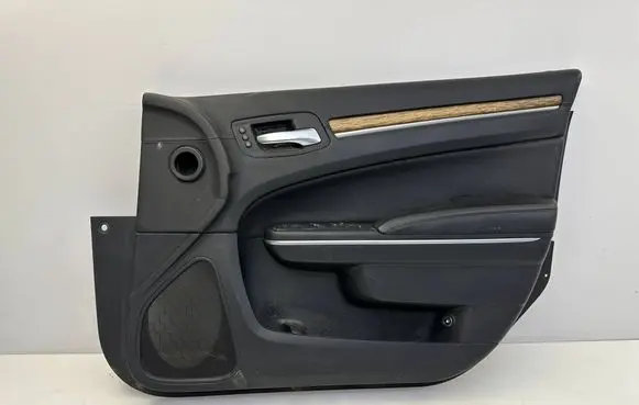 Chrysler 300C Door card panel trim set 