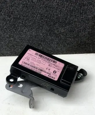 Honda CR-V Bluetooth control unit module 39770SWAG010M1 1833606