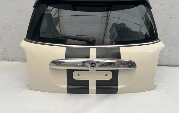 Mini One - Cooper F56 F55 Truck tailgate 