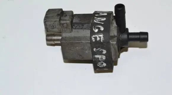 Porsche Cayenne (92A) Turbo solenoid valve 72268701