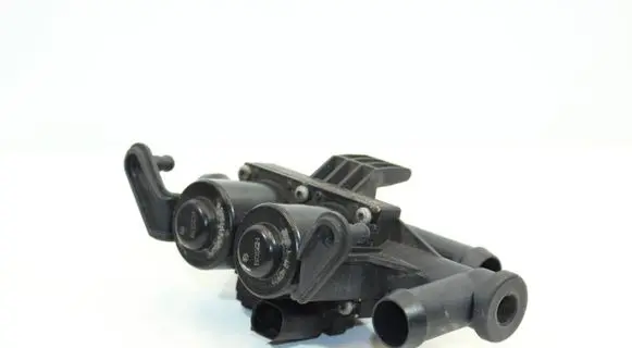 BMW 7 F01 F02 F03 F04 Coolant heater control valve 9119164 1147412200 090717
