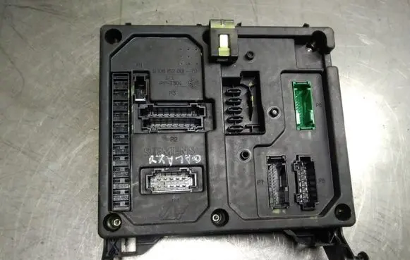 Ford Galaxy Comfort/convenience module 7M3962258AD S120042300