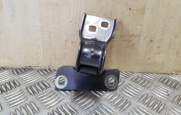 Opel Astra J Tailgate/trunk/boot hinge 13258165