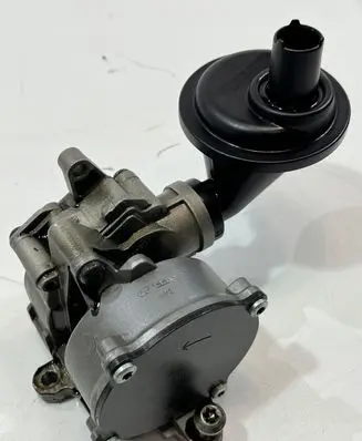 Audi A8 S8 D2 4D Oil pump 059100G . 059103J . 059115103J | 68475634065315,166