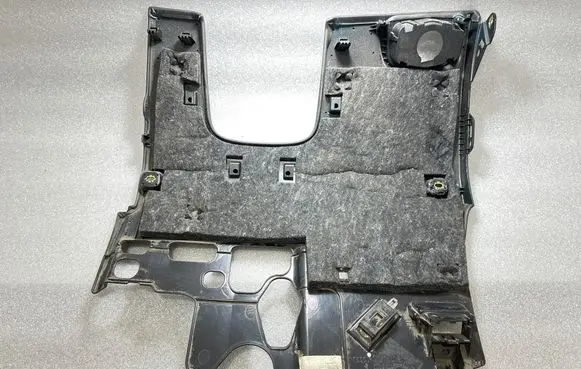 Audi A6 Allroad C7 Dashboard lower bottom trim panel 4G1863075C