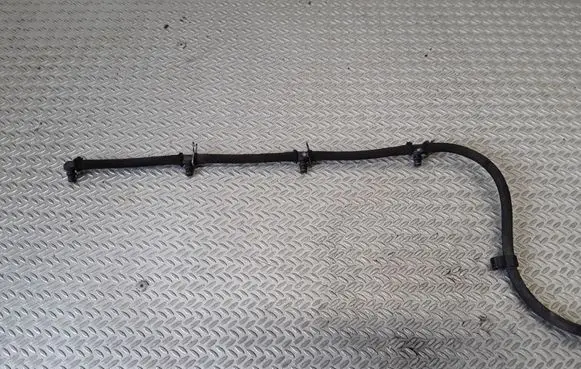 KIA Carens I Fuel return line/hose 