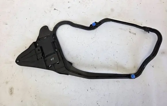 Mercedes-Benz CL C215 Aerial GPS antenna A2158201775