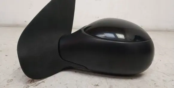 Peugeot 206 Front door electric wing mirror 
