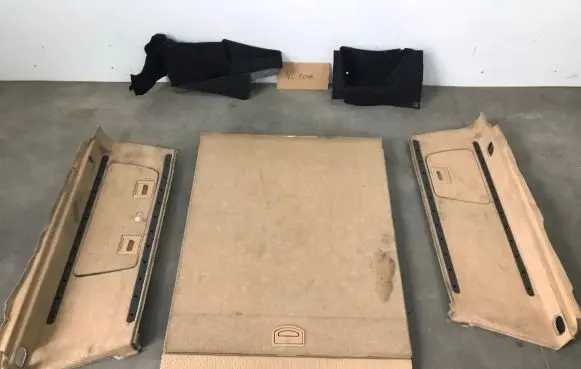 Opel Vectra C Trunk/boot trim cover 13110211
