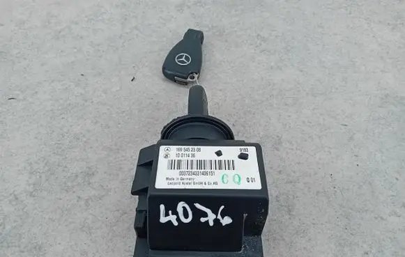 Mercedes-Benz B W245 Ignition lock 1695452308