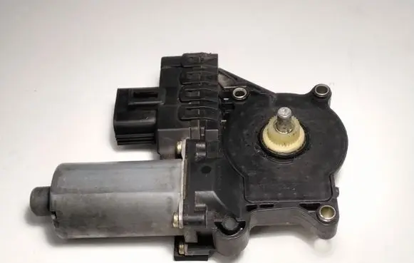 Ford Focus Rear door window regulator motor 0130821903 3021003931