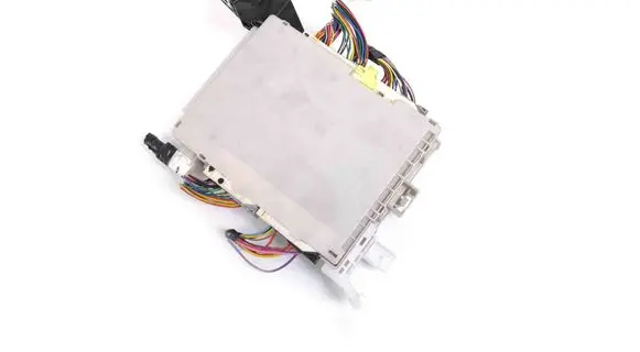 Toyota Prius (XW30) Central body control module 8273047520