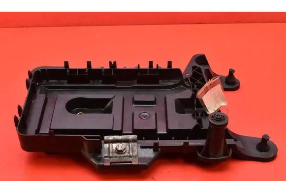 Skoda Yeti (5L) Battery box tray 1K0915333