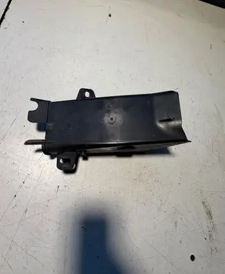 BMW 5 F10 F11 Brake cooling air channel/duct 7200798 22793115