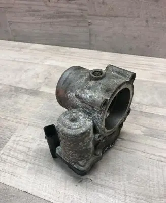 Volkswagen Golf VI Throttle valve 03C133062C A2C53030936