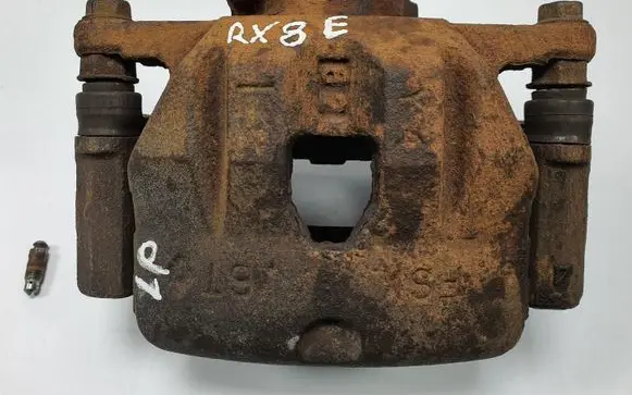 Front brake caliper