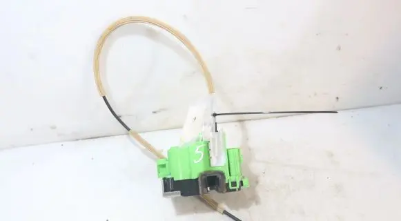 Alfa Romeo Mito Front door lock