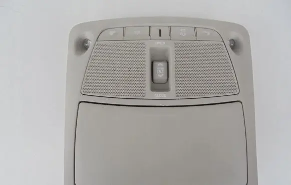 Nissan X-Trail T32 Headlining lighting console trim 