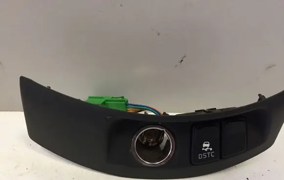 Traction control (ASR) switch