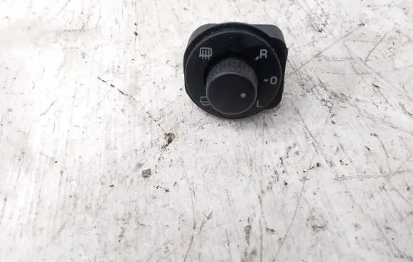 Skoda Yeti (5L) Wing mirror switch 1Z2959565F