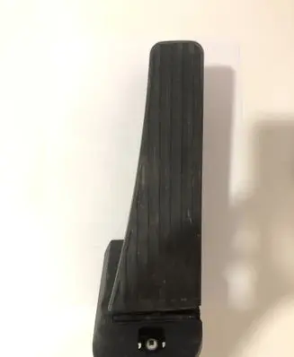 Volvo XC90 Accelerator throttle pedal 32269124
