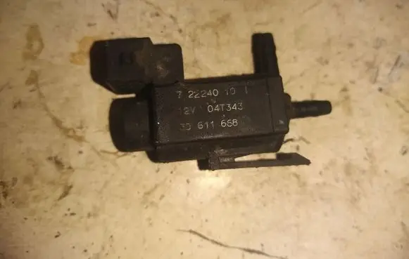 Volvo V70 Turbo solenoid valve 2224010