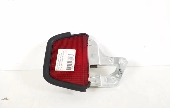 Toyota Avensis T250 Third/center stoplight 81570-05080